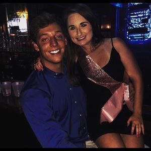 Meet your Posher, Georgia